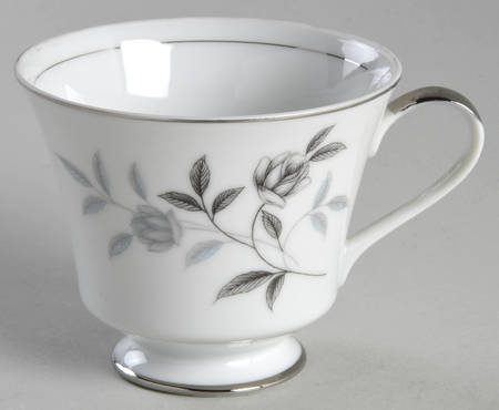 Baronet Footed Cup