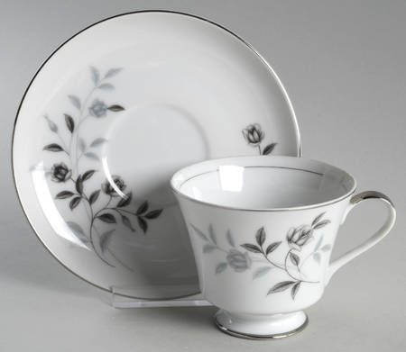 Baronet Footed Cup & Saucer Set