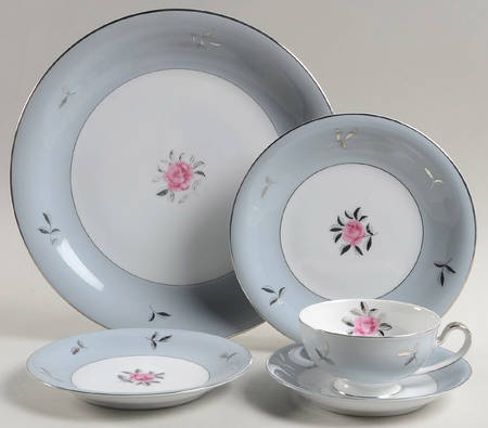 Bella Maria 40 Piece Estate Set