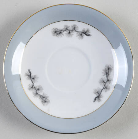 Pinecone Saucer