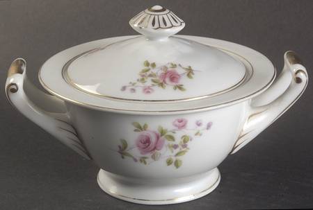 660 Sugar Bowl & Lid