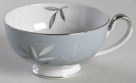 White Leaf Footed Cup