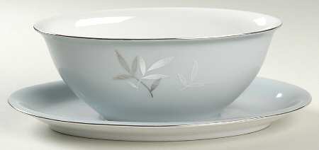 White Leaf Gravy Boat with Attached Underplate