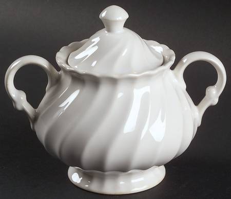 Bone White (Earthenware, USA, All Ivory) Sugar Bowl & Lid