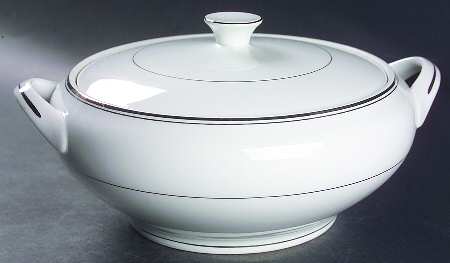 Debutante Round Covered Vegetable