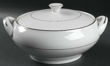 Fremont Round Covered Vegetable