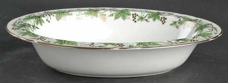 13616 9" Oval Vegetable Bowl