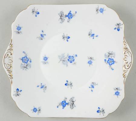 Charm Square Handled Cake Plate