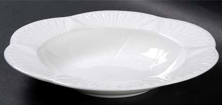 Dainty White (No Trim) Rim Soup Bowl