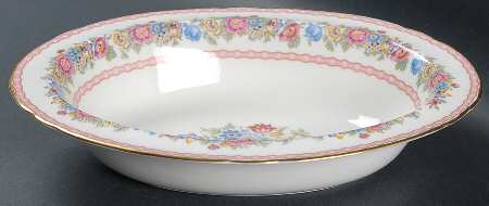 Pompadour 9" Oval Vegetable Bowl