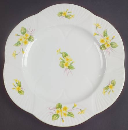 Primrose (Dainty Shape, Green Trim) by Shelley