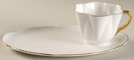 Regency Snack Plate & Cup Set