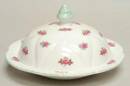 Rosebud (Dainty Shape) Round Covered Butter