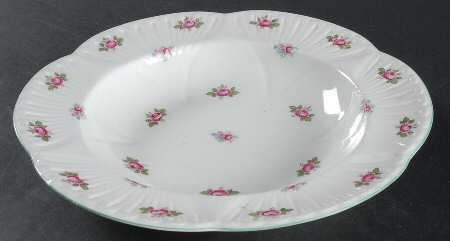 Rosebud (Dainty Shape) Large Rim Soup Bowl