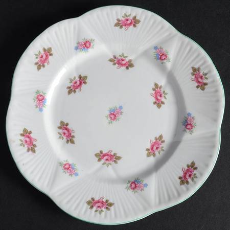 Rosebud (Dainty Shape) Bread & Butter Plate