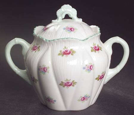 Rosebud (Dainty Shape) Sugar Bowl & Lid