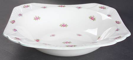 Rosebud (Dainty Shape) 9" Square Vegetable Bowl