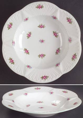 Rosebud (Dainty Shape) Rim Soup Bowl