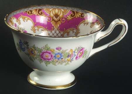 Sheraton Pink (13289, Scalloped) Footed Cup