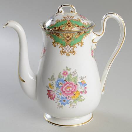 Sheraton Green (Scalloped) Coffee Pot & Lid