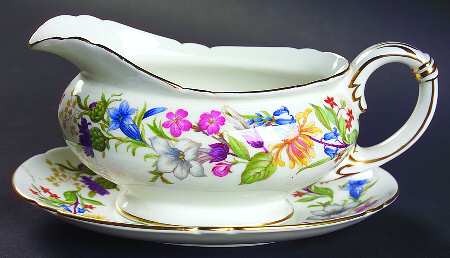 Spring Bouquet (Gainsborough, Scalloped) Gravy Boat & Underplate