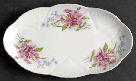 Stocks (Dainty Shape) Tray for Creamer & Sugar with Lid