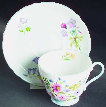 Wild Flowers (Gainsborough) Footed Cup & Saucer Set