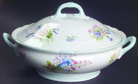 Wild Flowers (Gainsborough) Round Covered Vegetable