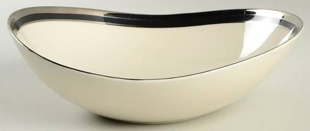 8" Oval Vegetable Bowl