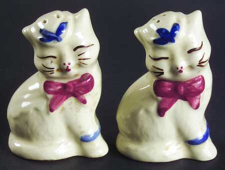 Puss N' Boots Salt & Pepper Set