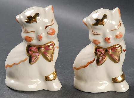 Puss N' Boots Salt & Pepper Set