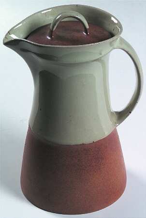 Off White Coffee Pot & Lid