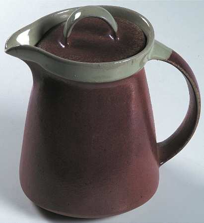 Off White Small Coffee Pot & Lid