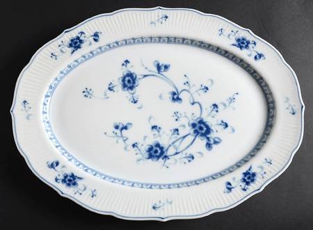 Victoria Blue 14" Oval Serving Platter