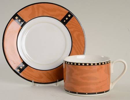 Moravia Flat Cup & Saucer Set