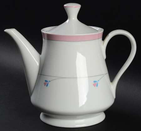 Nancy Coffee Pot & Lid