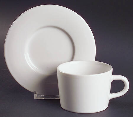 SIG2 Flat Cup & Saucer Set