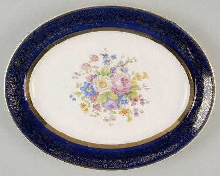 Aristocrat Cobalt Blue (Floral Center) 11" Oval Serving Platter