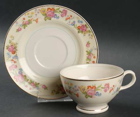Debutante Footed Cup & Saucer Set