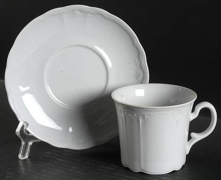 Julia Flat Cup & Saucer Set