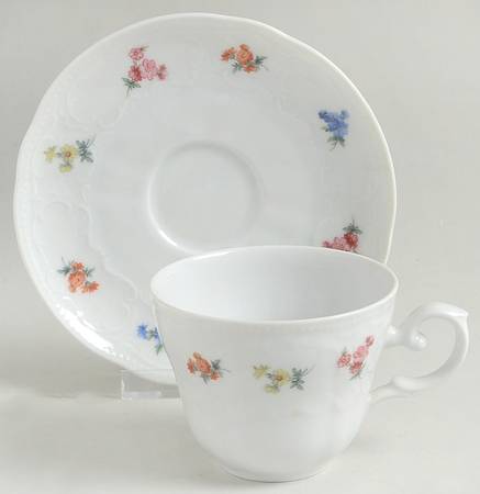 Louise Flat Cup & Saucer Set by Seltmann