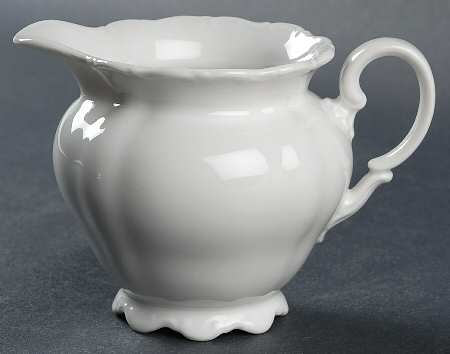 Theresia White Creamer