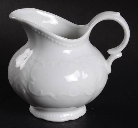 Vienna White Creamer