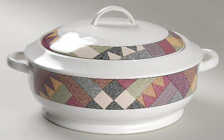 Palm Desert 4 Quart Round Covered Casserole