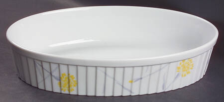 Yellow Carnations 12'' Oval Baker