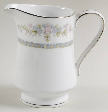 Shelly (Japan) Creamer