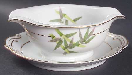 Bamboo Gravy Boat with Attached Underplate