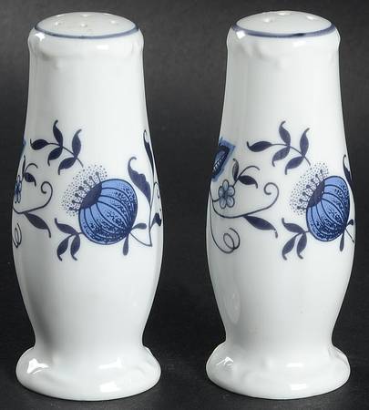 Blue Onion Salt & Pepper Set