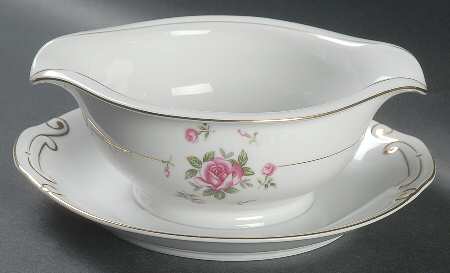 First Love Gravy Boat with Attached Underplate