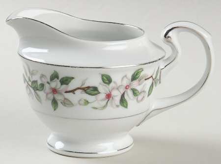 Pamela (Platinum Trim) Creamer